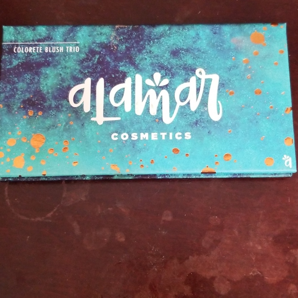Alamar Blue Trio